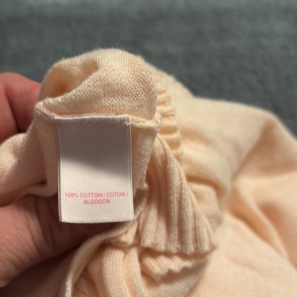 💕 Victoria’s Secret shirt - Picture 5 of 5